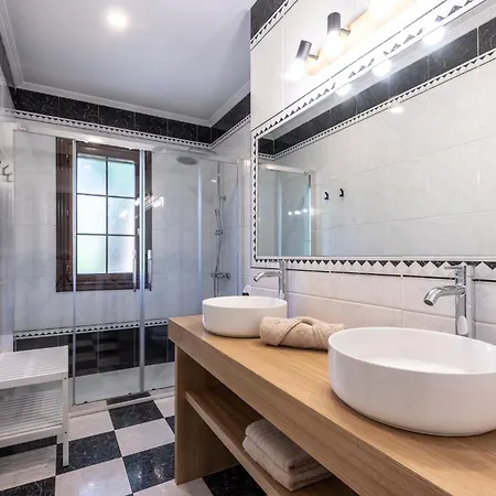 Holiday home El Jardin De Maite Con Piscina By Kabia Gestion *